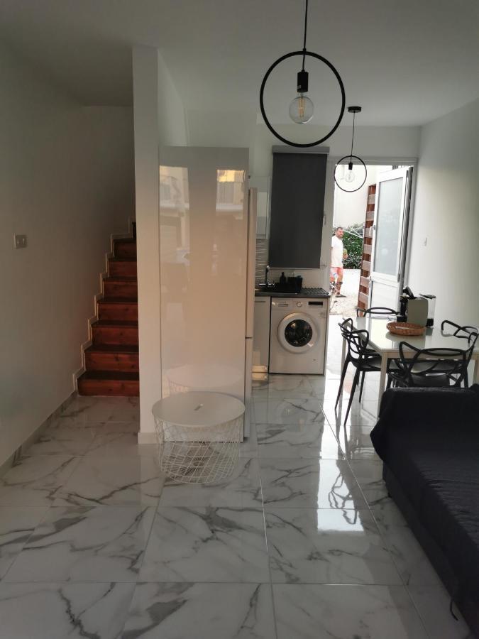 Eros Maisonette In Latchi Area Just 700 Meters Or One-Minute Drive From Polis Municipal Beach المظهر الخارجي الصورة